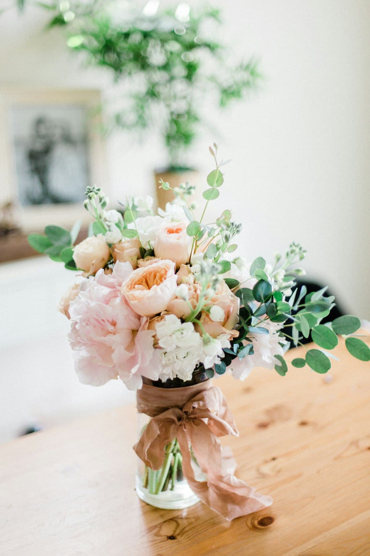 Флорист за работой